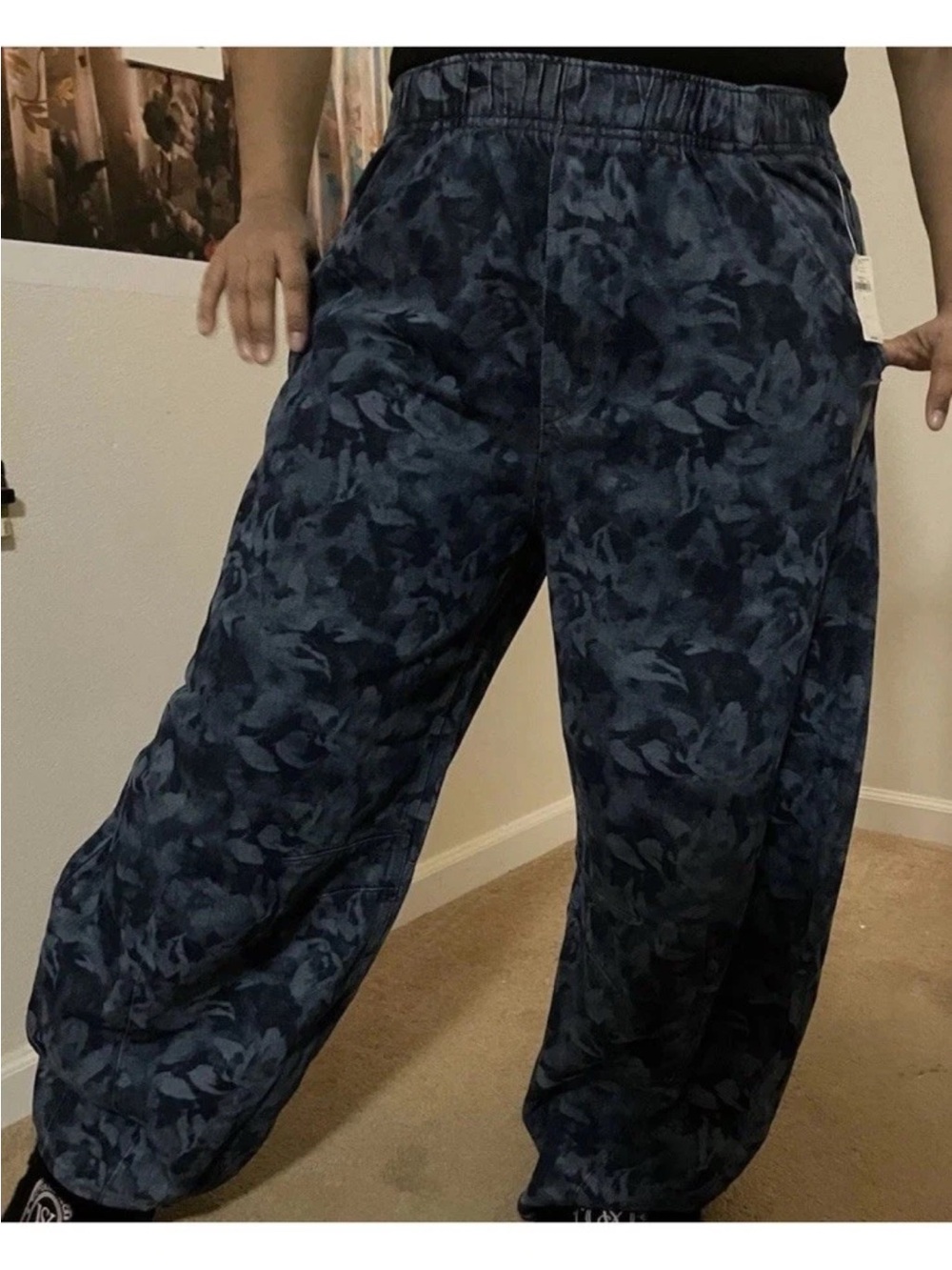 GAP Blue Floral Mid-Rise Ultrasoft Horseshoe Jeans Size Large